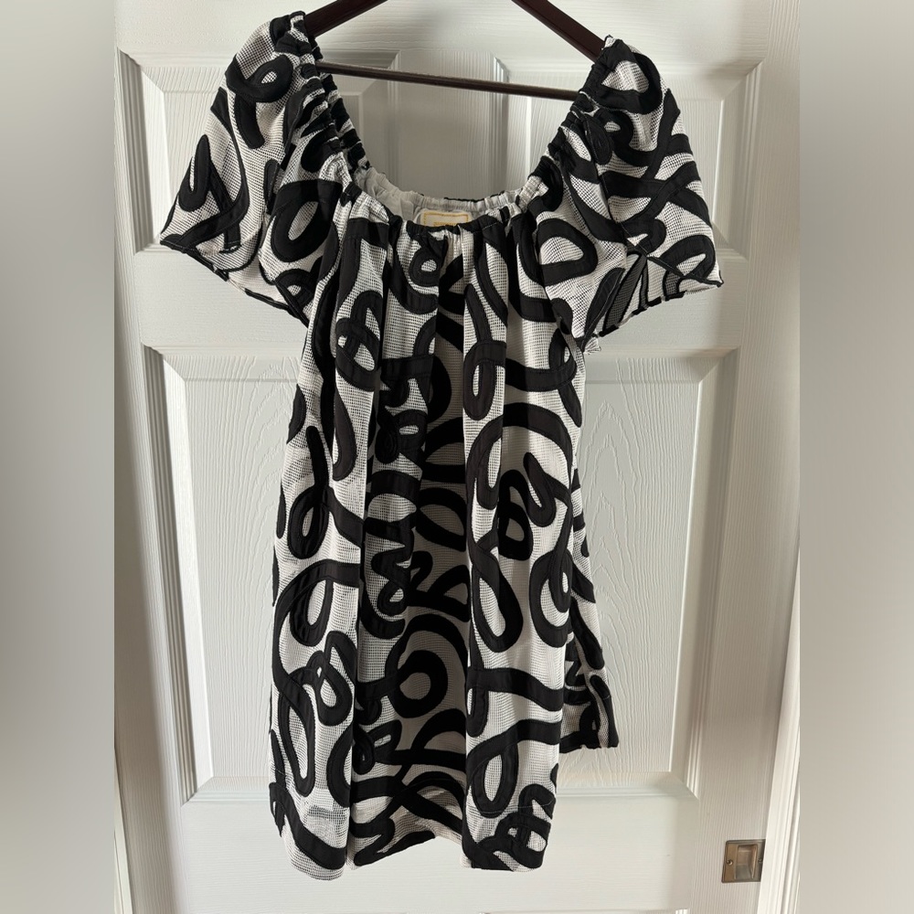 Emily McCarthy Dress ——size Small——only worn once